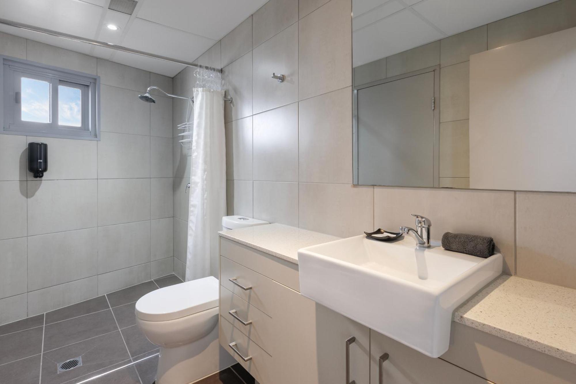 Ramada Suites By Wyndham Zen Quarter Darwin Szoba fotó